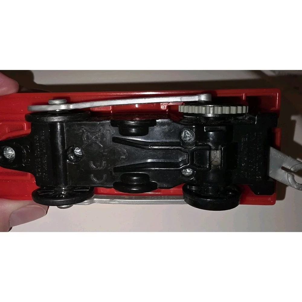 2013 Mattel Thomas & Friends Trackmaster James With Engine‎ and Cargo